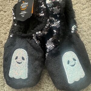NEW Hyde & EEK Halloween black sequin ghost slippers SIZE: S/M, US 5-7